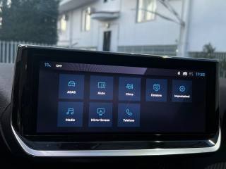 PEUGEOT 208 usata, con Bracciolo