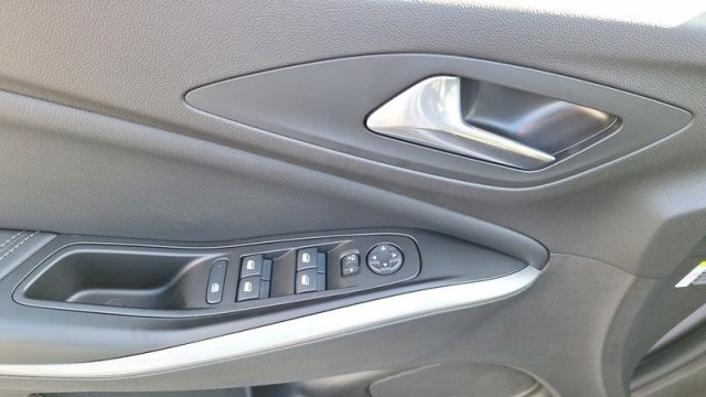 OPEL Grandland usata, con Cronologia tagliandi