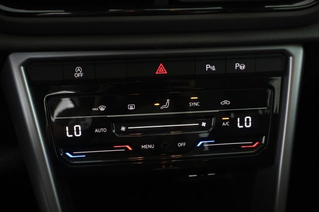 VOLKSWAGEN T-Roc usata 12