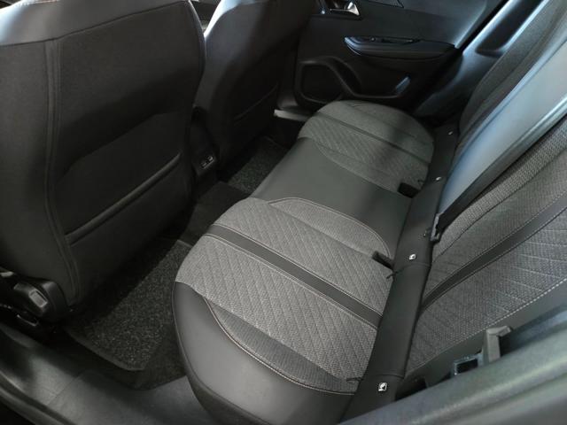 PEUGEOT 2008 usata, con Boardcomputer