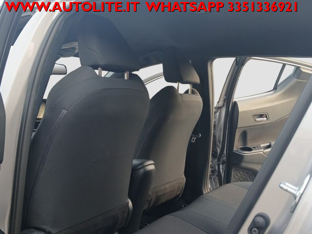 TOYOTA C-HR usata, con Sedile posteriore sdoppiato