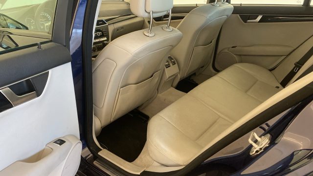 MERCEDES-BENZ C 220 usata, con Volante multifunzione