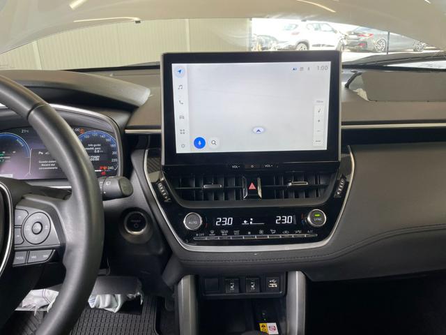 TOYOTA Corolla Cross usata, con Servosterzo