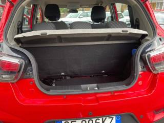 MAHINDRA KUV100 usata, con Chiusura centralizzata