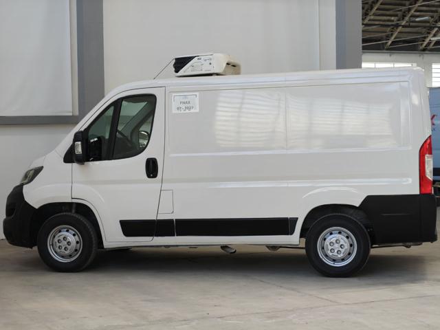 PEUGEOT Boxer usata, con Autoradio