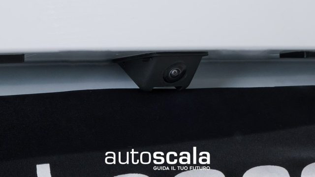 OPEL Corsa usata, con Cruise Control