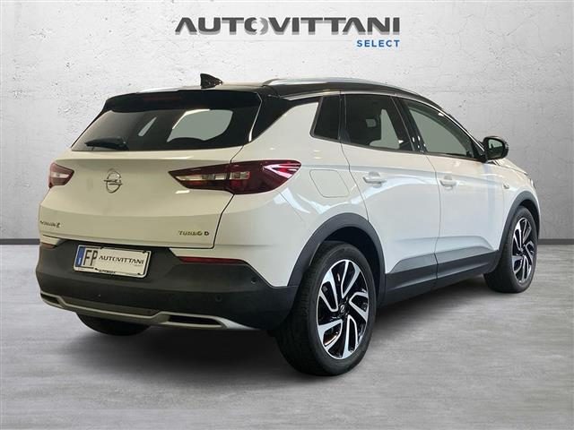 OPEL Grandland X usata 2