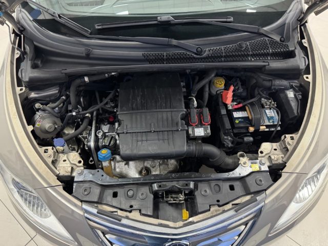 LANCIA Ypsilon usata 28