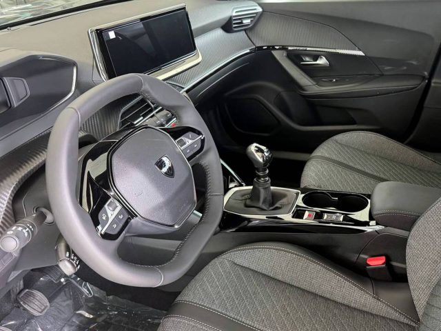 PEUGEOT 2008 usata, con Servosterzo