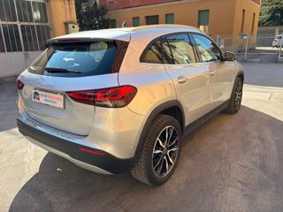 MERCEDES-BENZ GLA 180 usata, con Autoradio