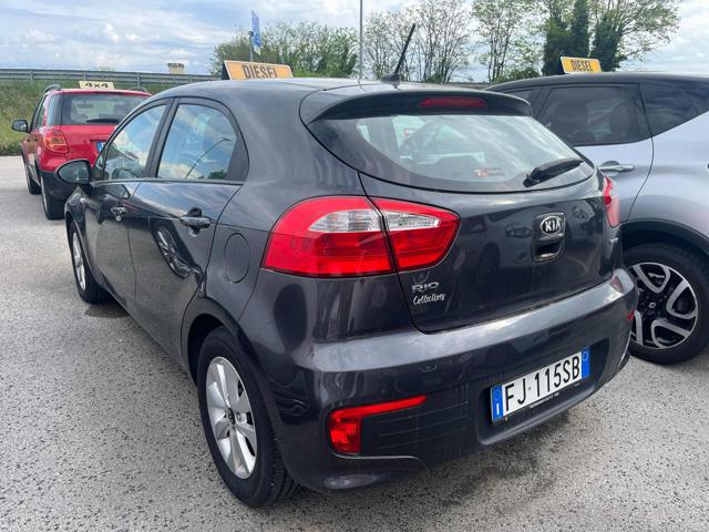 KIA Rio usata, con Airbag Passeggero