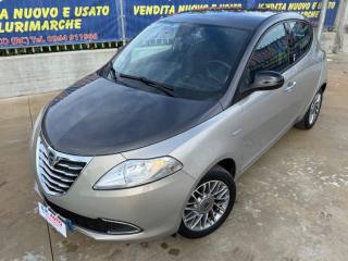 LANCIA Ypsilon 1.2 69 CV 5 porte Gold BICOLOR