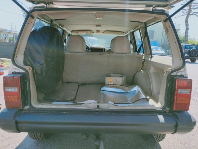 JEEP Cherokee usata 17