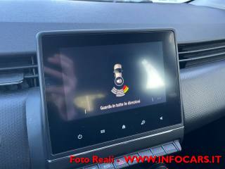 RENAULT Clio usata, con USB