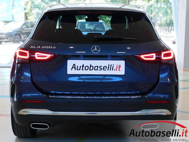 MERCEDES-BENZ GLA 220 usata, con Climatizzatore