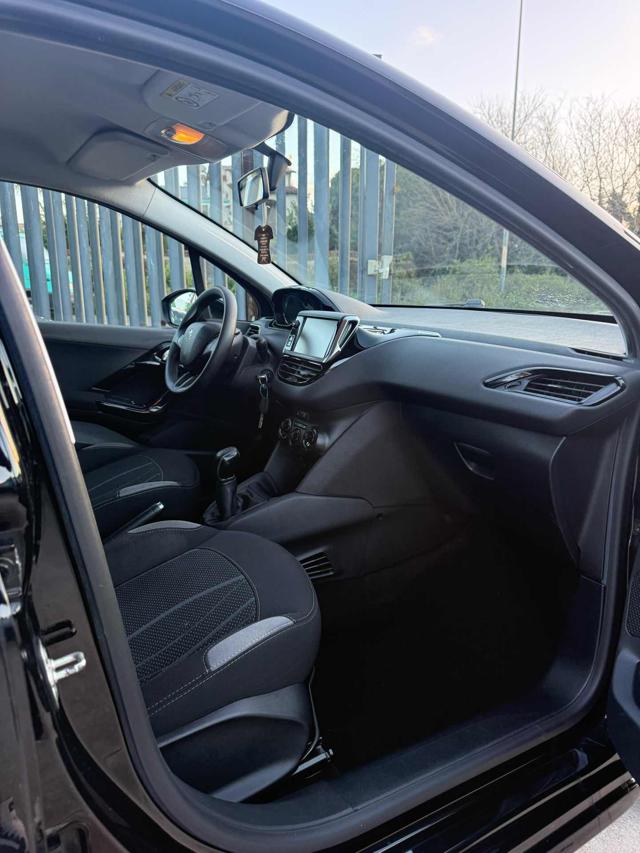 PEUGEOT 208 usata, con Fendinebbia