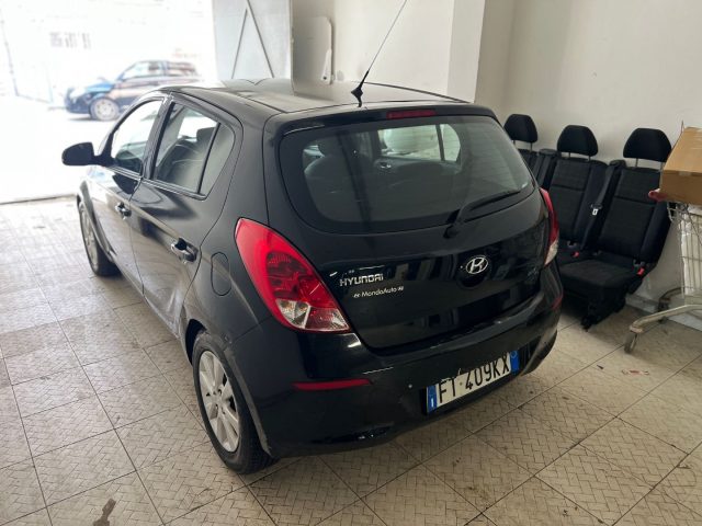 HYUNDAI i20 usata, con Airbag Passeggero
