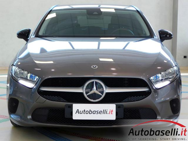 MERCEDES-BENZ A 180 usata, con Controllo automatico clima