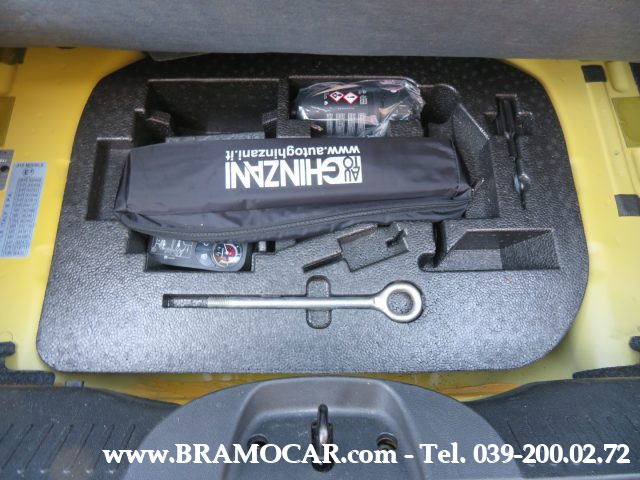 ABARTH 595 usata, con Bluetooth