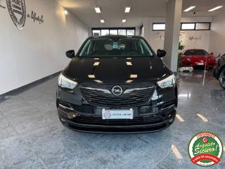 OPEL Grandland X usata, con Airbag