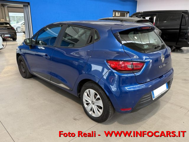 RENAULT Clio usata, con Airbag