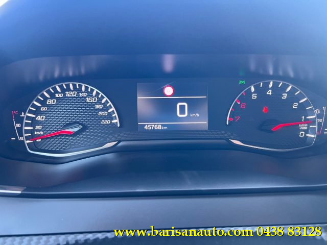 PEUGEOT 2008 usata, con Cruise Control