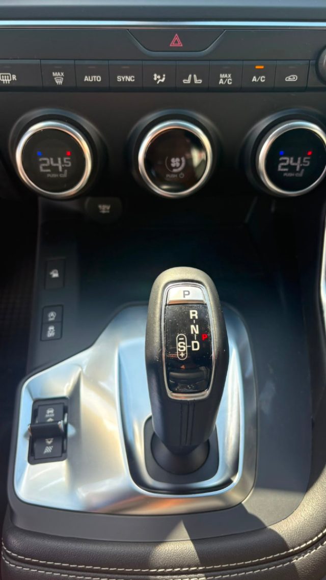 JAGUAR E-Pace usata, con Fendinebbia