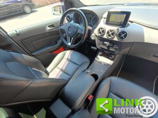MERCEDES-BENZ B 200 usata, con Chiusura centralizzata