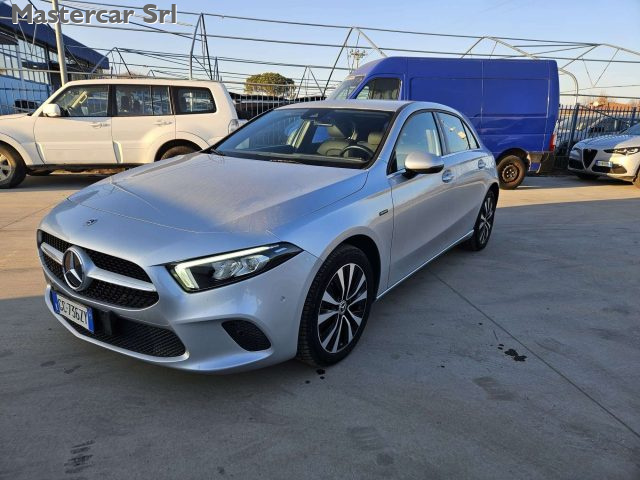 MERCEDES-BENZ A 250 usata, con Airbag