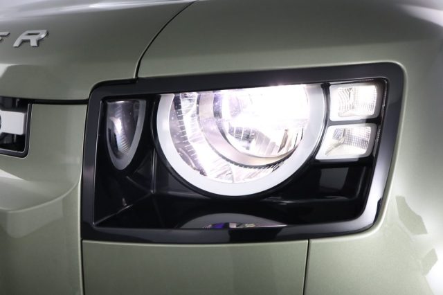 LAND ROVER Defender usata 12