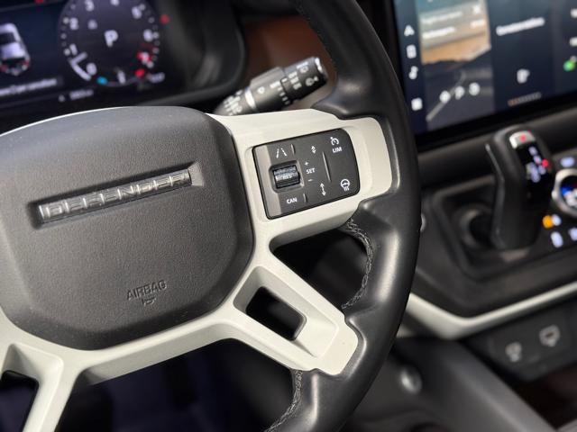 LAND ROVER Defender usata, con Trazione integrale