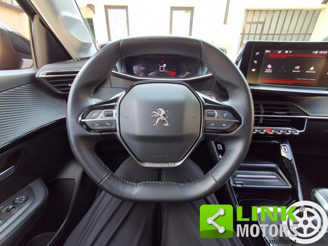 PEUGEOT 208 usata, con Autoradio