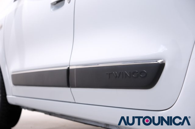 RENAULT Twingo usata 42