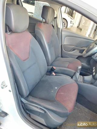 RENAULT Clio usata, con Controllo trazione