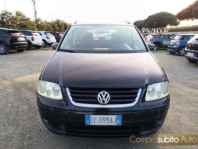 VOLKSWAGEN Touran usata, con ABS