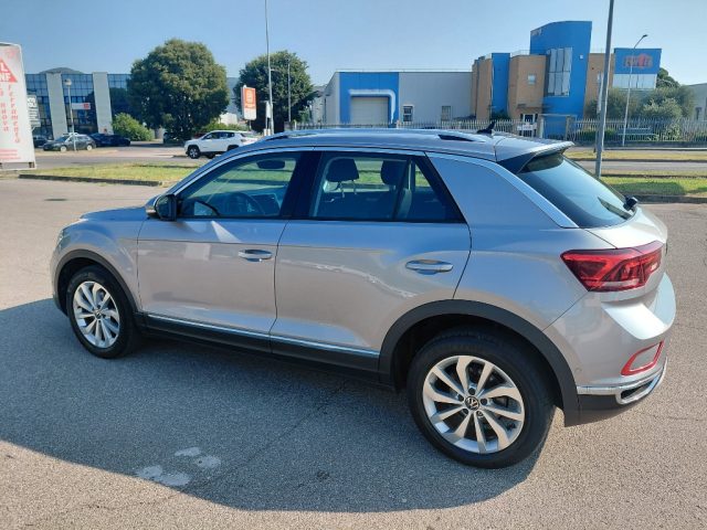 VOLKSWAGEN T-Roc usata, con Alzacristalli elettrici