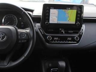 TOYOTA Corolla usata, con USB