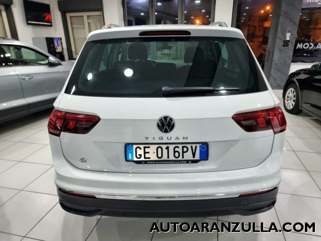 VOLKSWAGEN Tiguan usata, con Alzacristalli elettrici