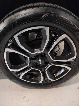 JEEP Avenger usata, con Servosterzo