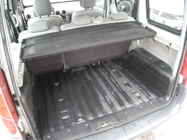 RENAULT Kangoo usata 37