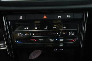 VOLKSWAGEN T-Roc usata 11