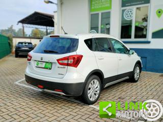 SUZUKI S-Cross usata, con Autoradio