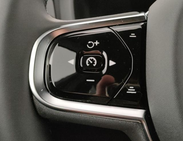 VOLVO XC60 usata, con Sistema di navigazione