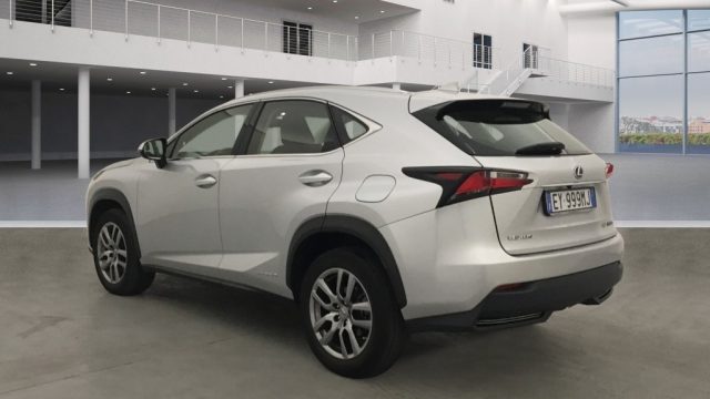 LEXUS NX 300h usata, con Airbag Passeggero