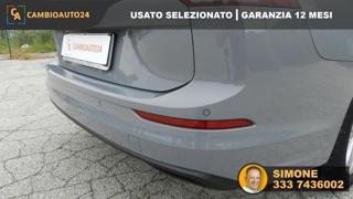 VOLKSWAGEN Golf Variant usata, con Schermo multifunzione interamente digitale