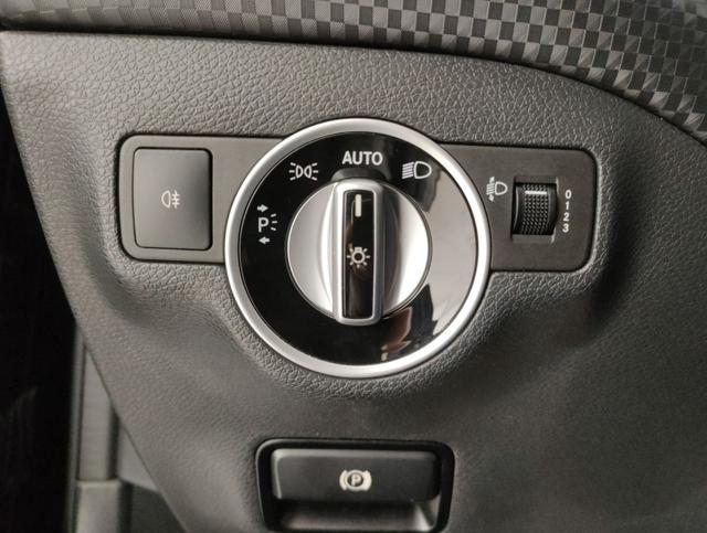 MERCEDES-BENZ A 180 usata, con Controllo trazione