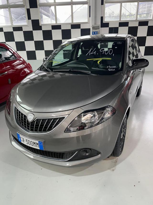 LANCIA Ypsilon usata 21