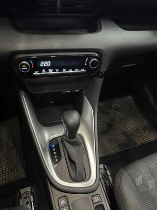 TOYOTA Yaris usata, con Controllo trazione