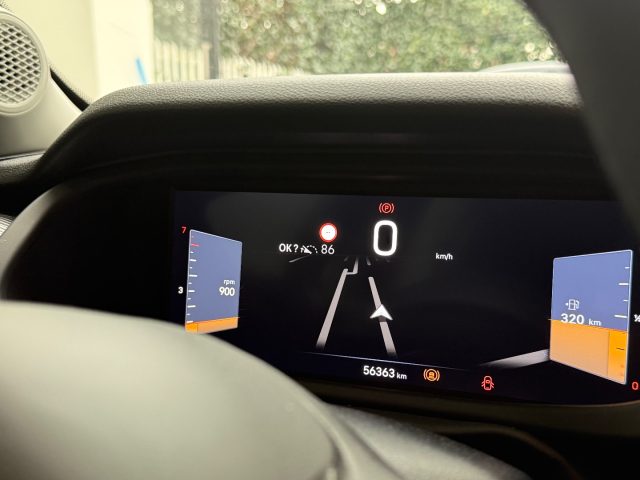 JEEP Avenger usata, con Volante in pelle