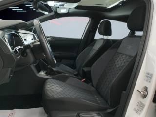 VOLKSWAGEN Taigo usata 14